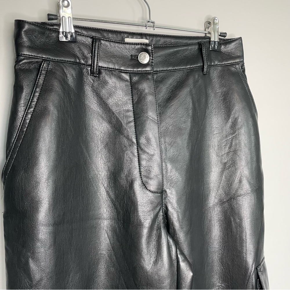 Aritzia Wilfred Modern Cargo Pant 8 Black Faux Vegan Leather Pockets - Picture 7 of 15